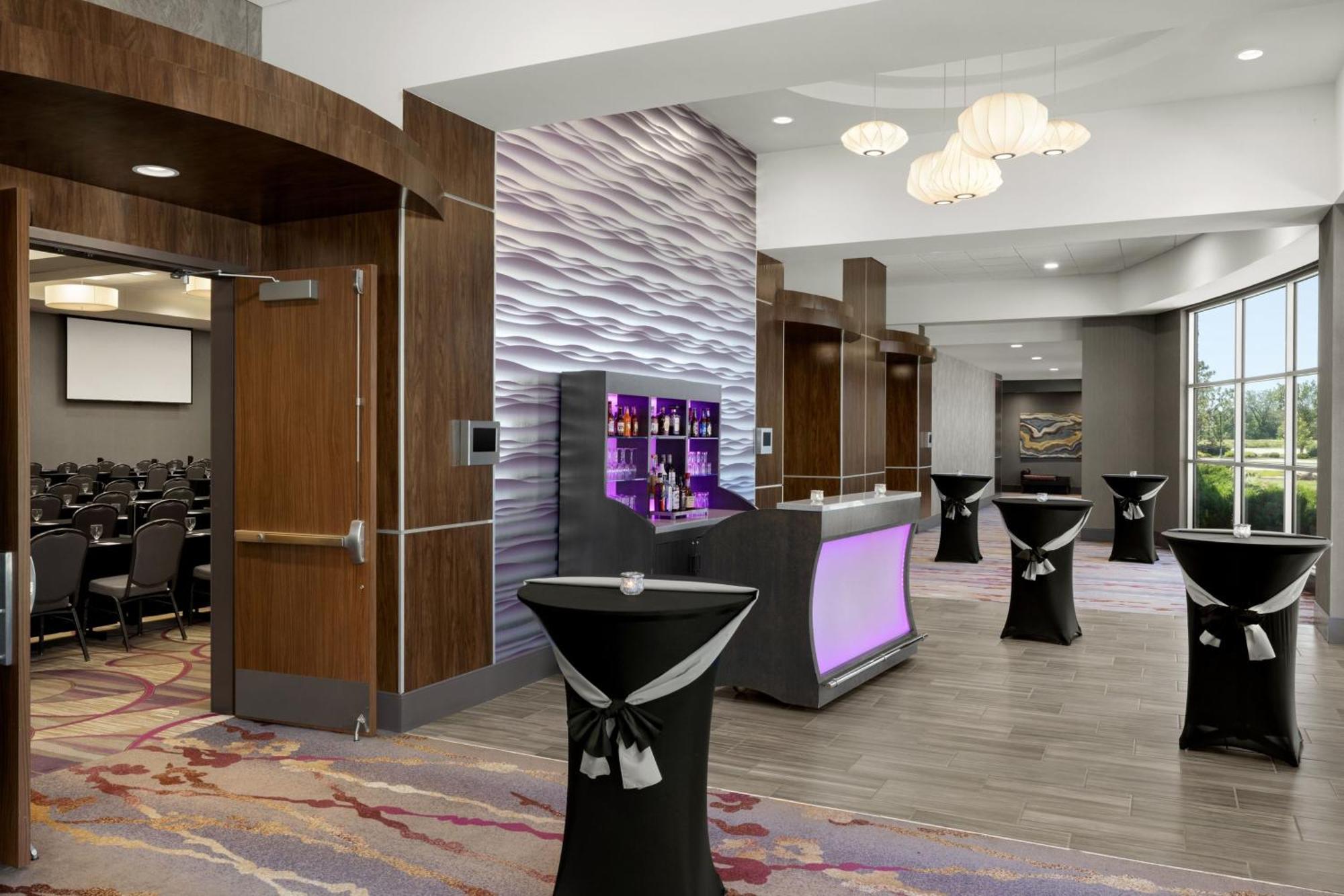 Courtyard By Marriott Omaha Bellevue At Beardmore Event Center Exterior foto